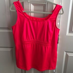 Tail tennis 🎾 top